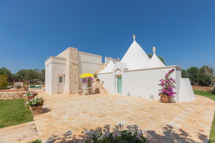 Image No.2-3 Bed Villa for sale