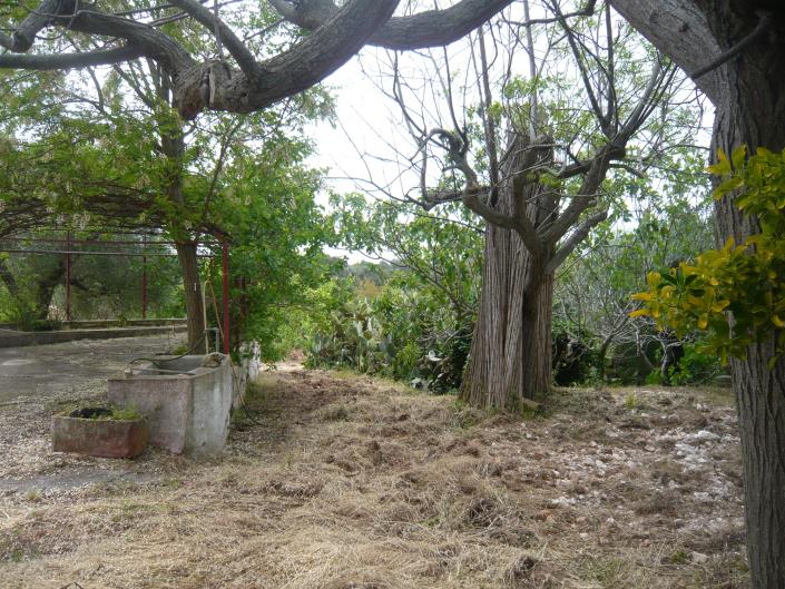 Image No.6-6 Bed Farmhouse for sale