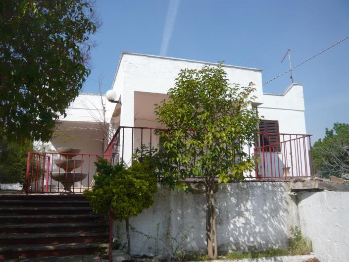 Image No.1-3 Bed Villa for sale