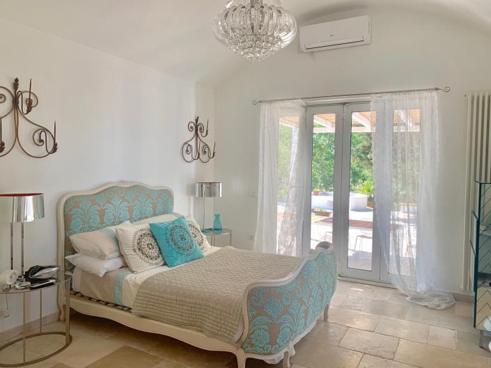 Image No.9-3 Bed Villa for sale