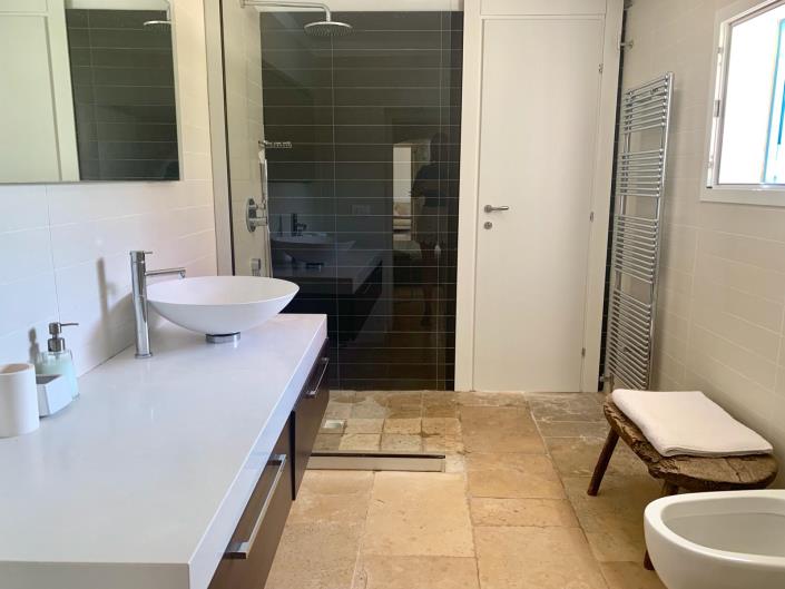 Image No.12-3 Bed Villa for sale