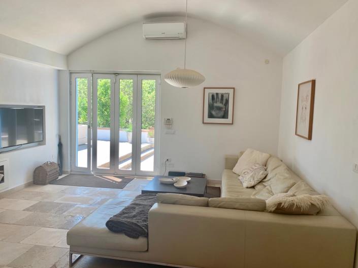 Image No.15-3 Bed Villa for sale