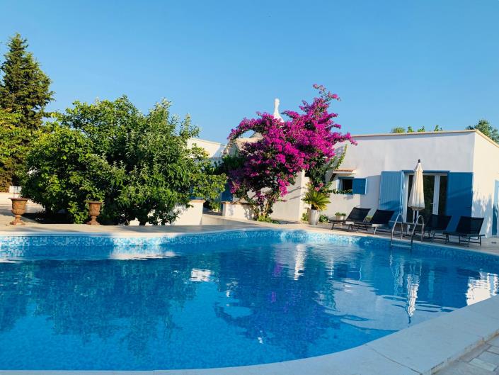 Image No.1-3 Bed Villa for sale