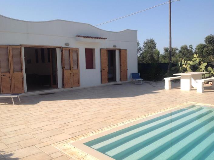 Image No.2-4 Bed Villa for sale