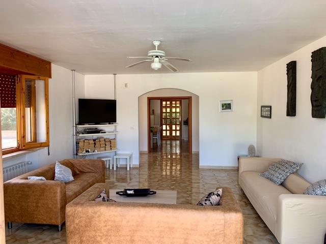 Image No.27-4 Bed Villa for sale