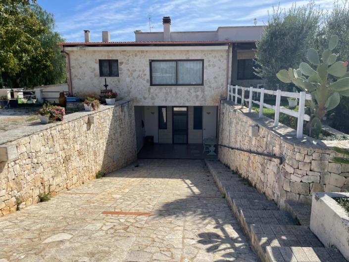 Image No.26-8 Bed Villa for sale