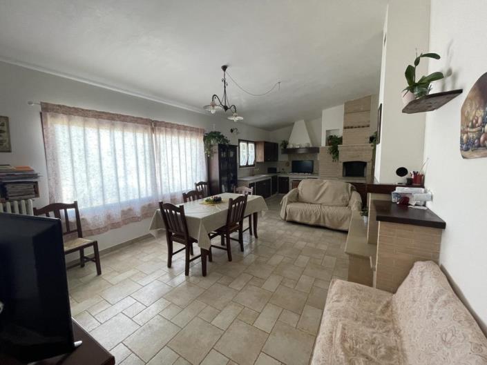 Image No.38-8 Bed Villa for sale