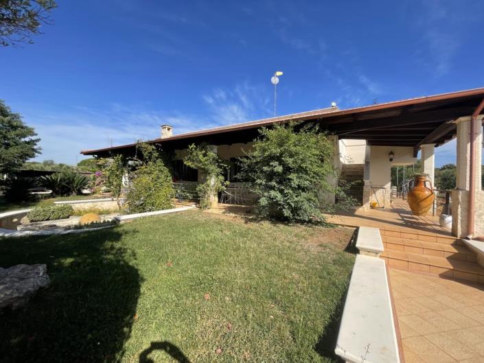 Image No.49-8 Bed Villa for sale