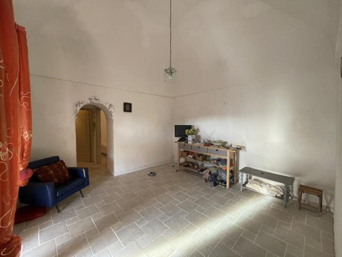 Image No.12-2 Bed Villa for sale