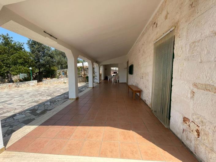 Image No.18-Villa de 4 chambres à vendre à Ostuni