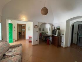 Image No.35-Villa de 4 chambres à vendre à Ostuni