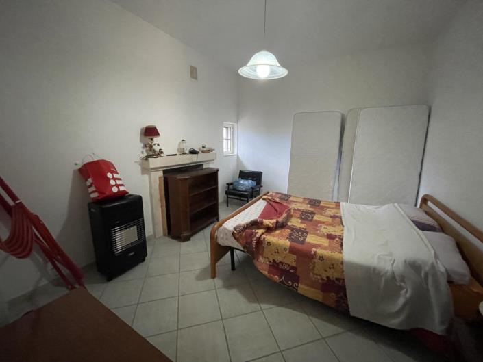 Image No.7-Maison de campagne de 5 chambres à vendre à Ostuni