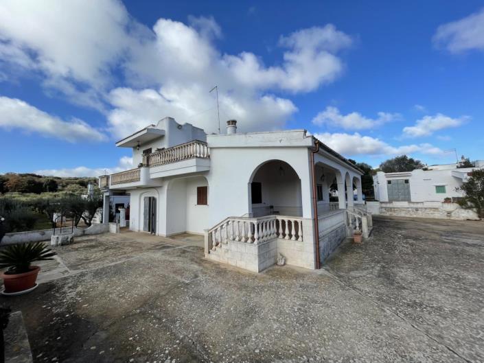 Image No.26-Maison de campagne de 5 chambres à vendre à Ostuni