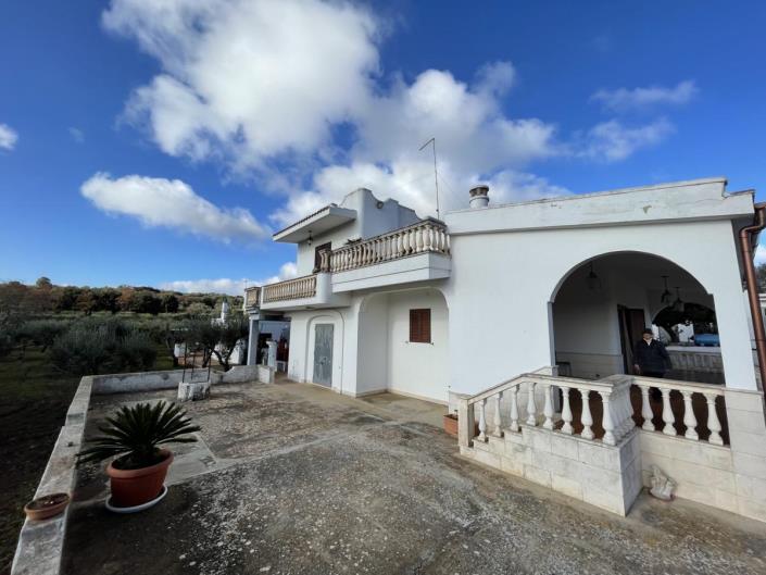 Image No.28-Maison de campagne de 5 chambres à vendre à Ostuni