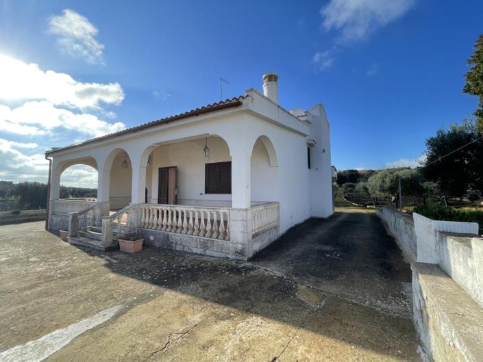 Image No.40-Maison de campagne de 5 chambres à vendre à Ostuni