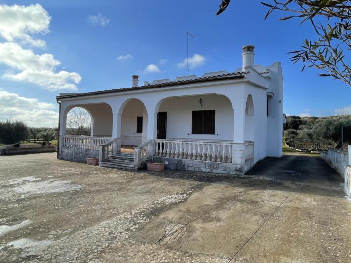 Image No.41-Maison de campagne de 5 chambres à vendre à Ostuni