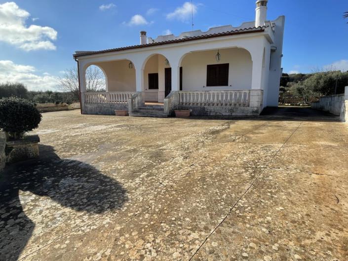 Image No.44-Maison de campagne de 5 chambres à vendre à Ostuni