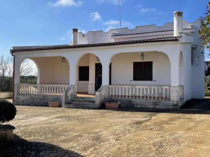 Image No.45-Maison de campagne de 5 chambres à vendre à Ostuni