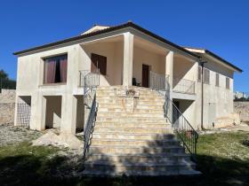 Image No.24-Villa de 3 chambres à vendre à Ostuni