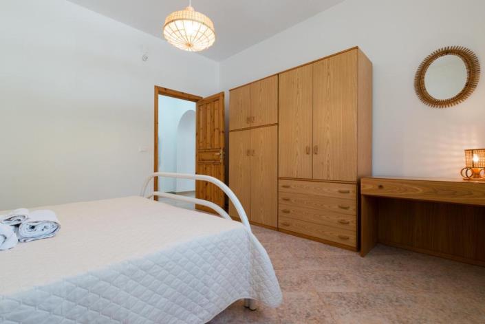 Image No.21-3 Bed Villa for sale