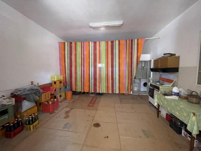 Image No.32-2 Bed Country House for sale