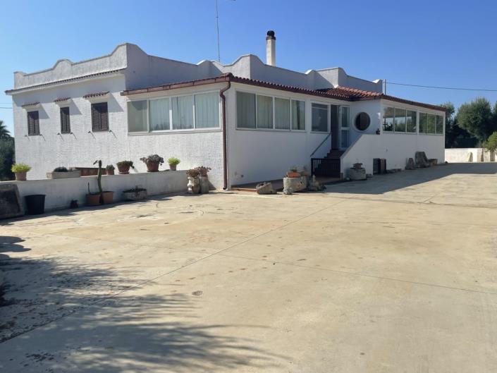 Image No.5-4 Bed Villa for sale