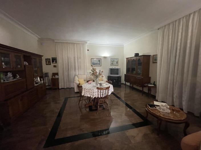 Image No.23-4 Bed Villa for sale