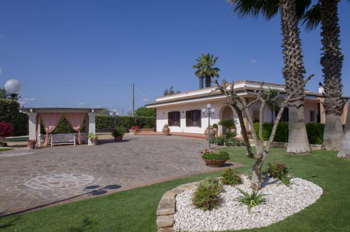 Image No.5-Villa de 5 chambres à vendre à Monopoli