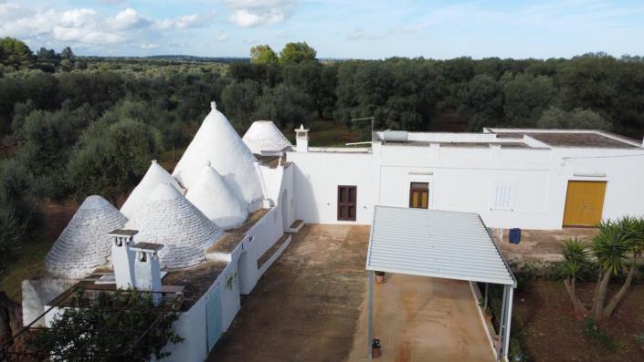 Image No.2-Maison / Villa de 4 chambres à vendre à Ostuni