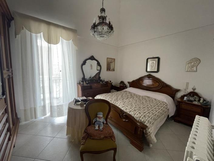 Image No.31-2 Bed Apartment for sale