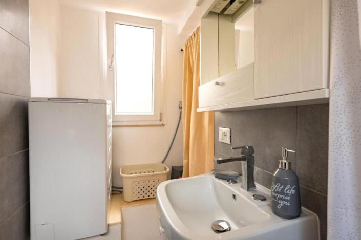 Image No.14-1 Bed Apartment for sale