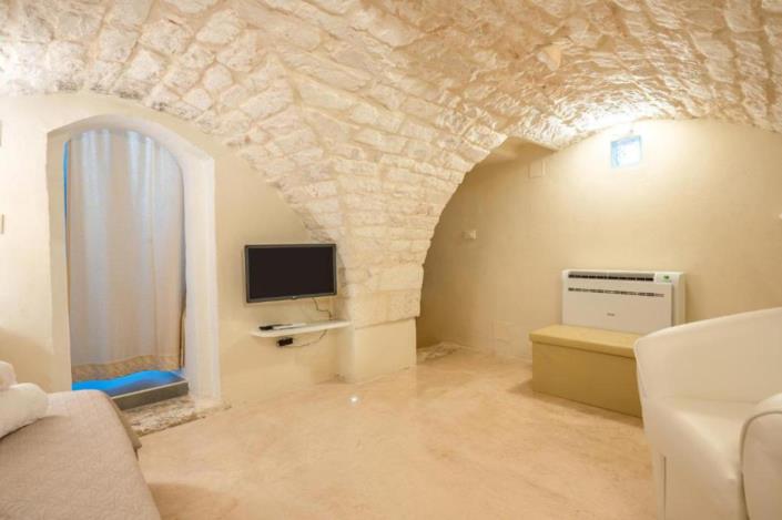 Image No.13-1 Bed Apartment for sale