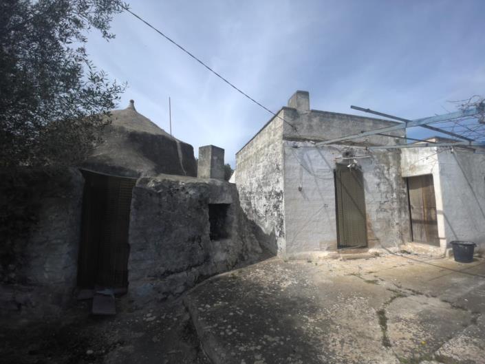 Image No.8-2 Bed Villa for sale