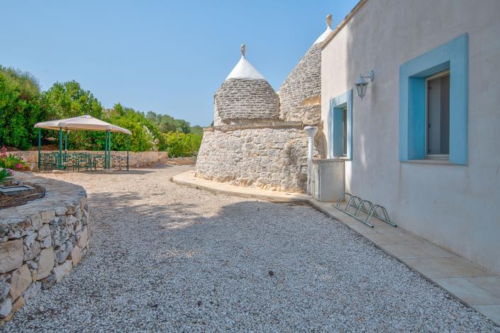 Image No.5-Trullo de 4 chambres à vendre à Ostuni