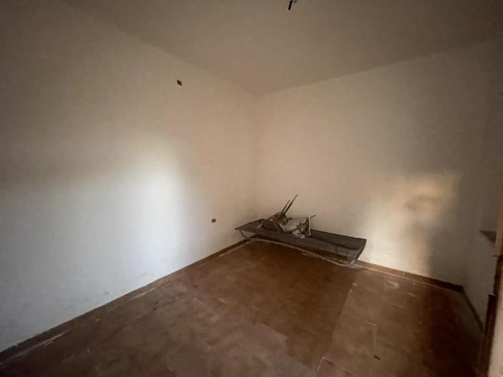 Image No.11-1 Bed Villa for sale