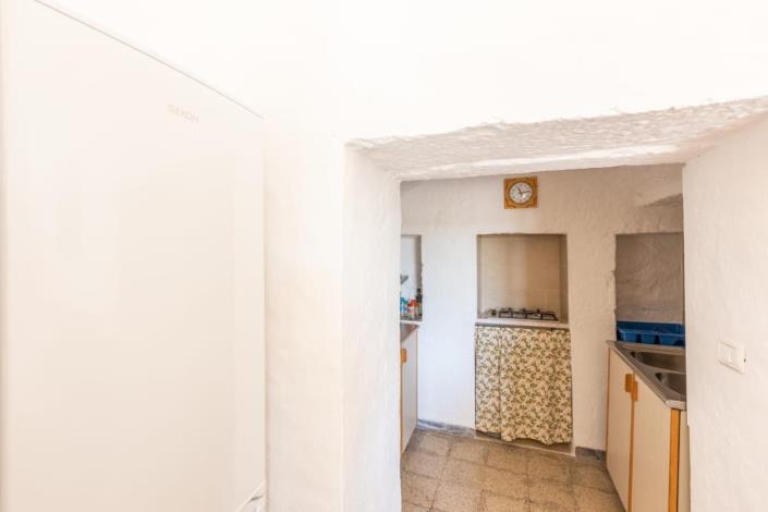 Image No.33-2 Bed Villa for sale