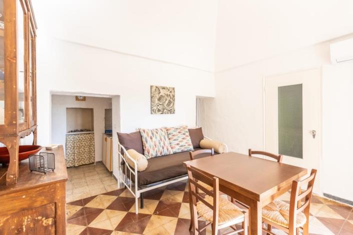 Image No.37-2 Bed Villa for sale