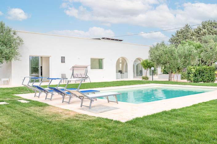 Image No.1-Villa de 4 chambres à vendre à Ostuni
