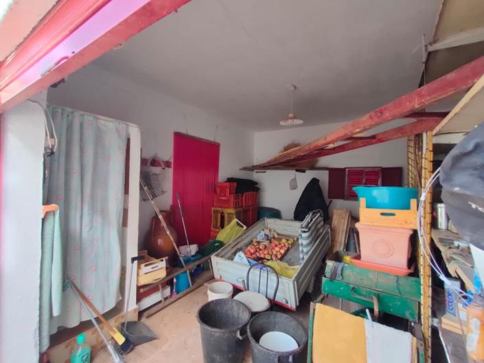 Image No.12-2 Bed Villa for sale