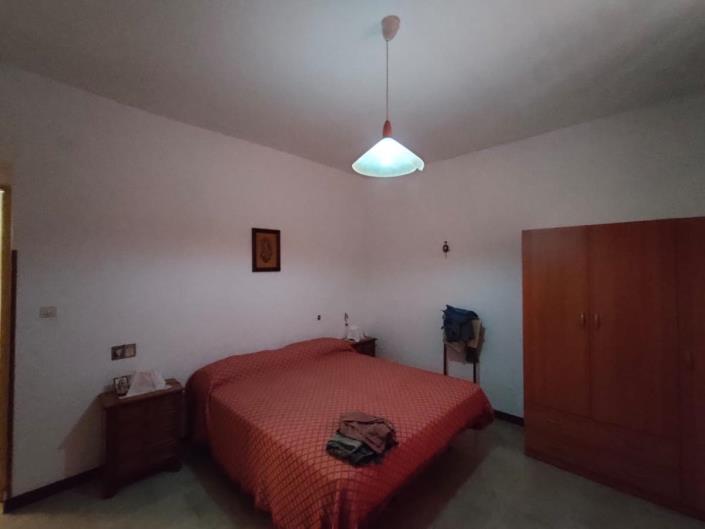 Image No.22-2 Bed Villa for sale