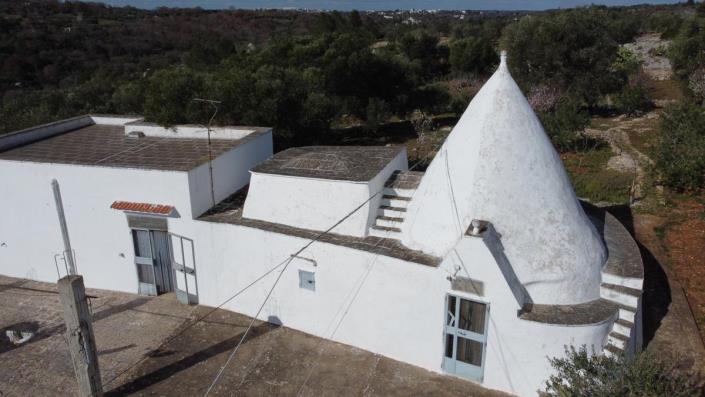 Image No.2-Trullo de 2 chambres à vendre à Ostuni