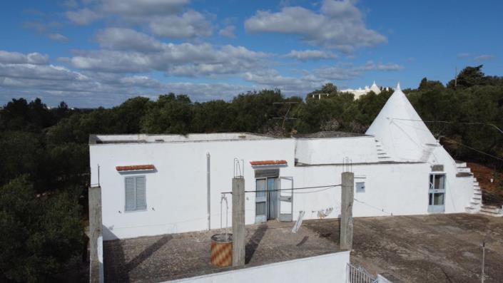 Image No.5-Trullo de 2 chambres à vendre à Ostuni