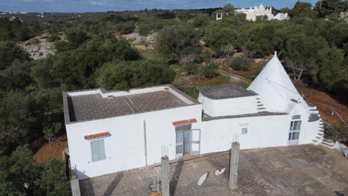 Image No.6-Trullo de 2 chambres à vendre à Ostuni