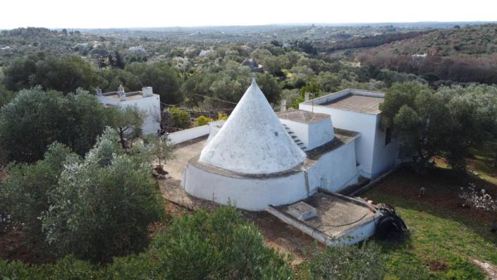 Image No.8-Trullo de 2 chambres à vendre à Ostuni