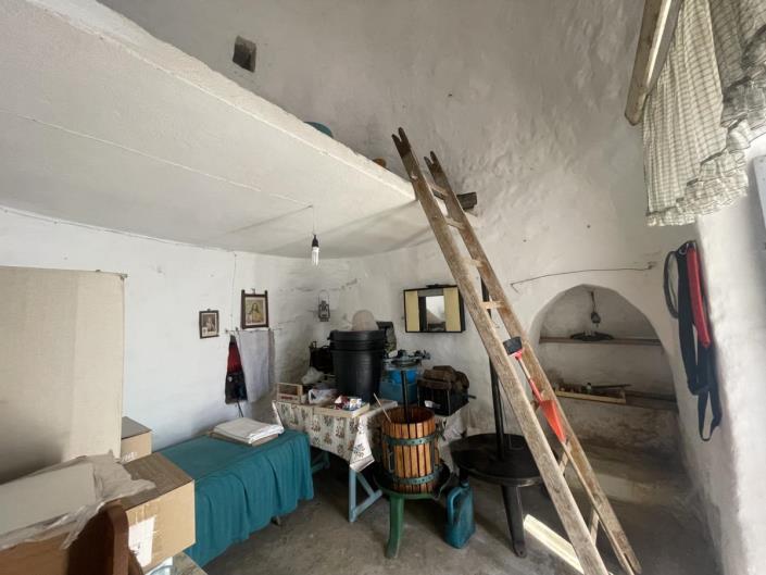 Image No.23-Trullo de 2 chambres à vendre à Ostuni