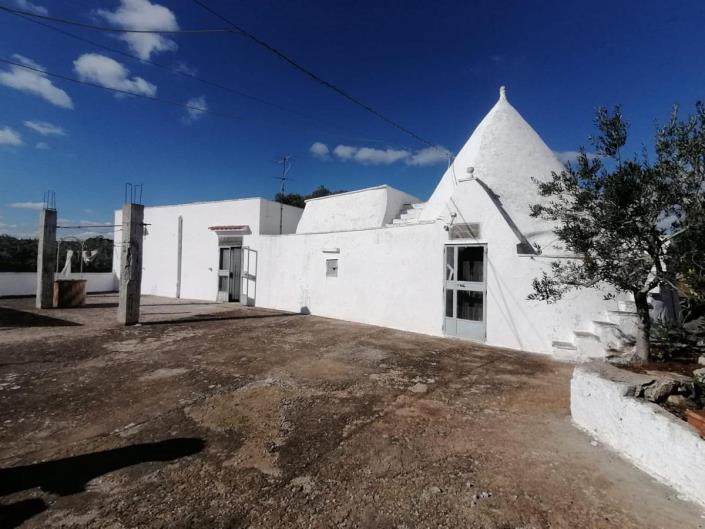 Image No.55-Trullo de 2 chambres à vendre à Ostuni