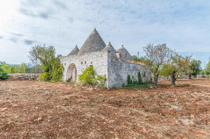 Image No.1-2 Bed Trullo for sale