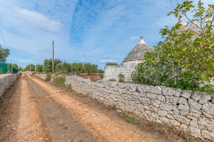 Image No.33-2 Bed Trullo for sale
