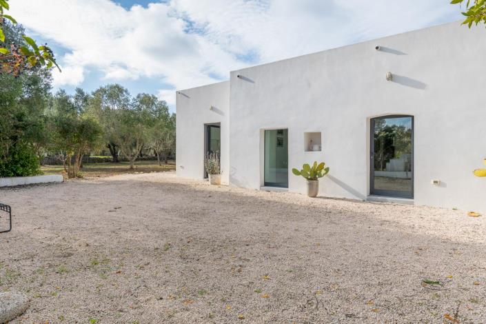 Image No.13-Villa de 4 chambres à vendre à Ceglie Messapica