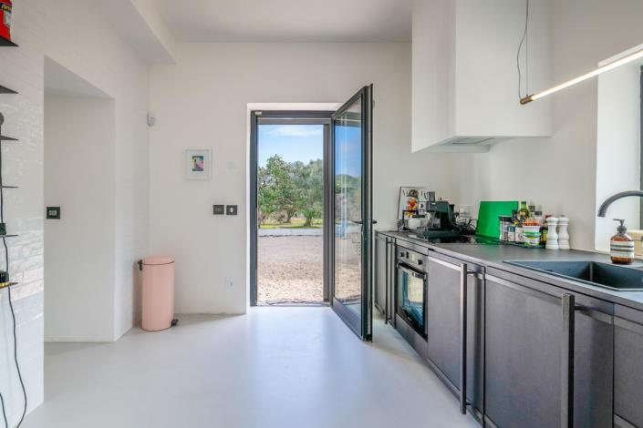 Image No.32-Villa de 4 chambres à vendre à Ceglie Messapica